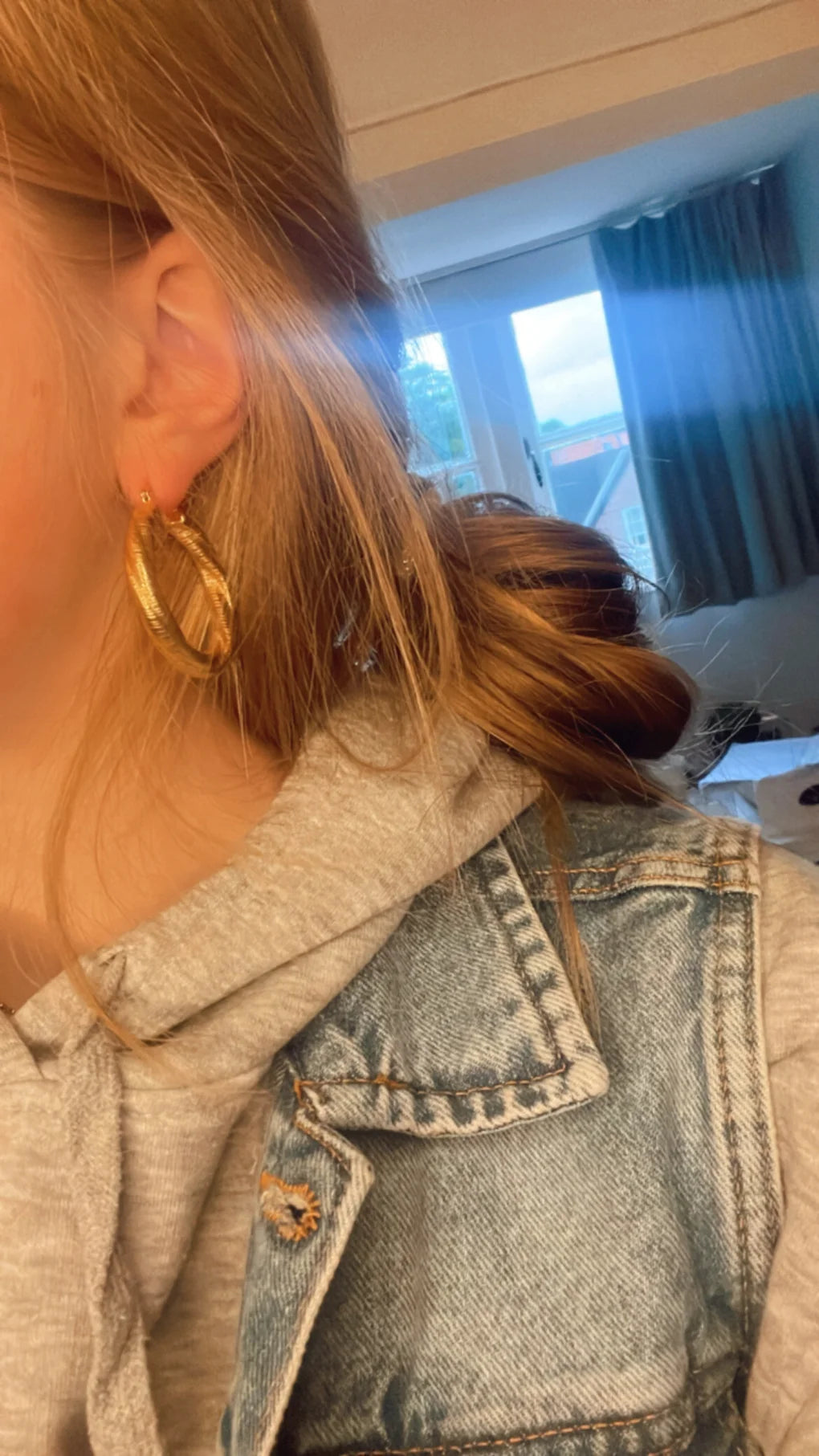 Jet earrings - big - gold